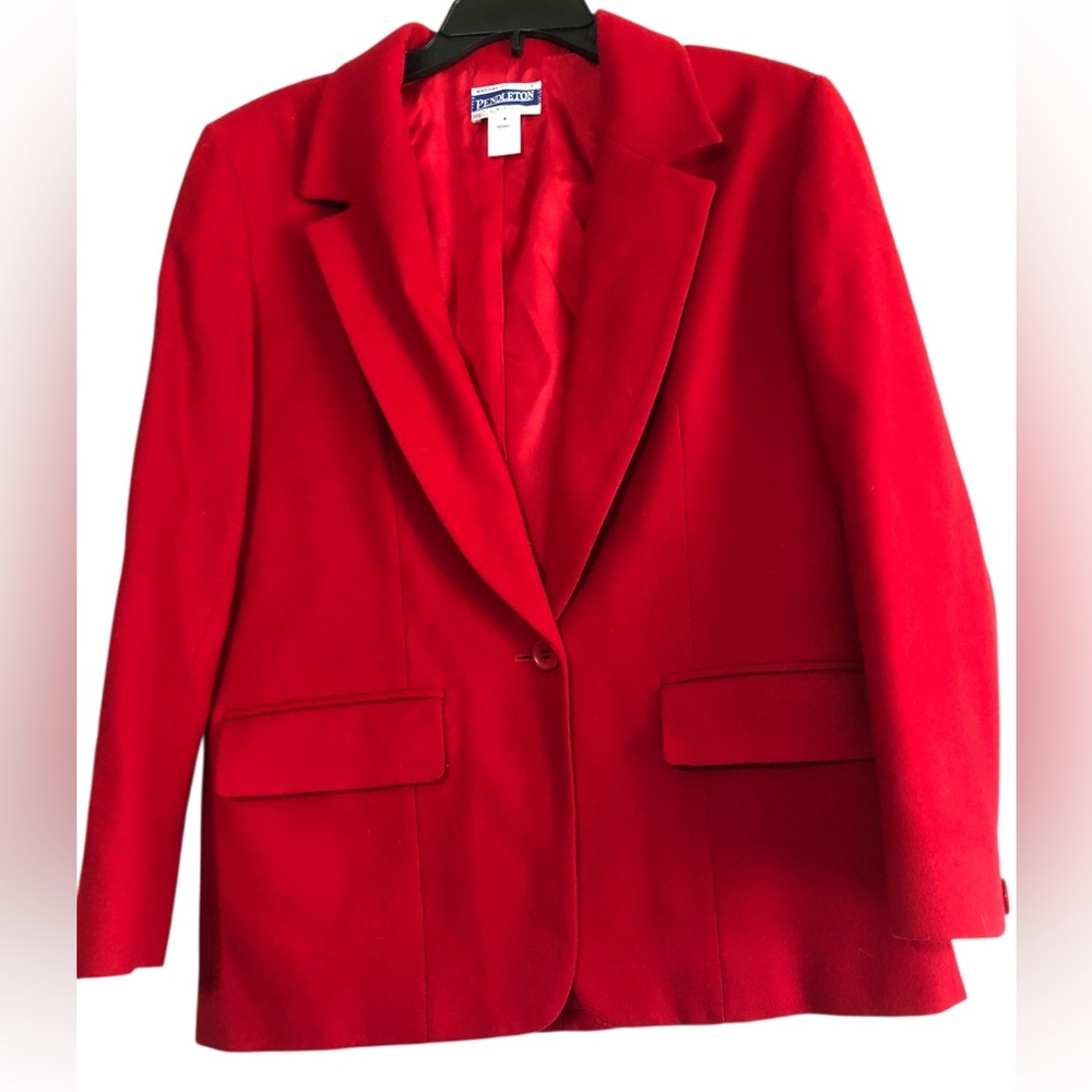 Pendleton Red 100% Virgin Wool Women’s size 4